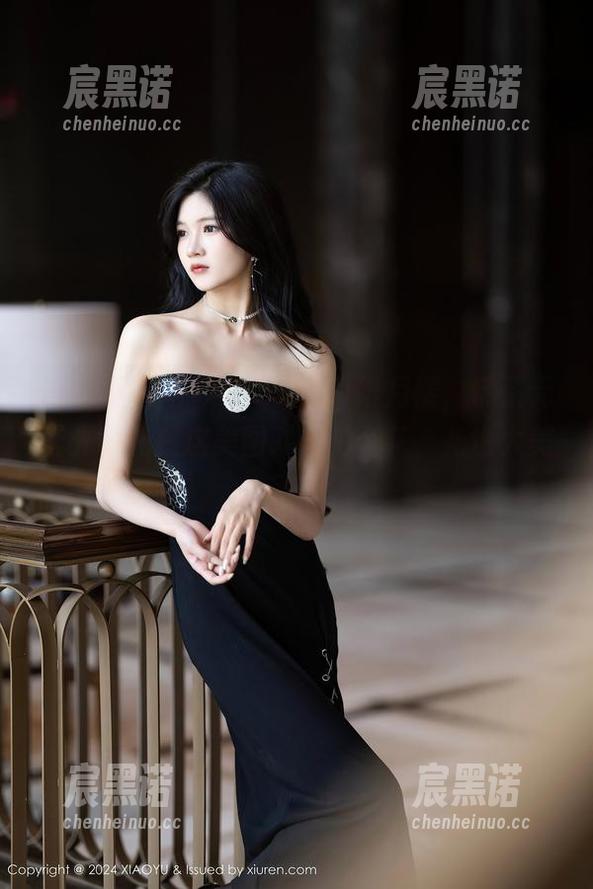 语画界-Cherry绯月樱 语画界 - 婚纱与Cherry绯月樱,佛系无圣光,光是这美图就该拍个花,花也太美了吧