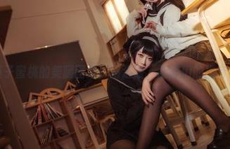 贞子蜜桃的美腿图集：精选版，腿控们的福音！