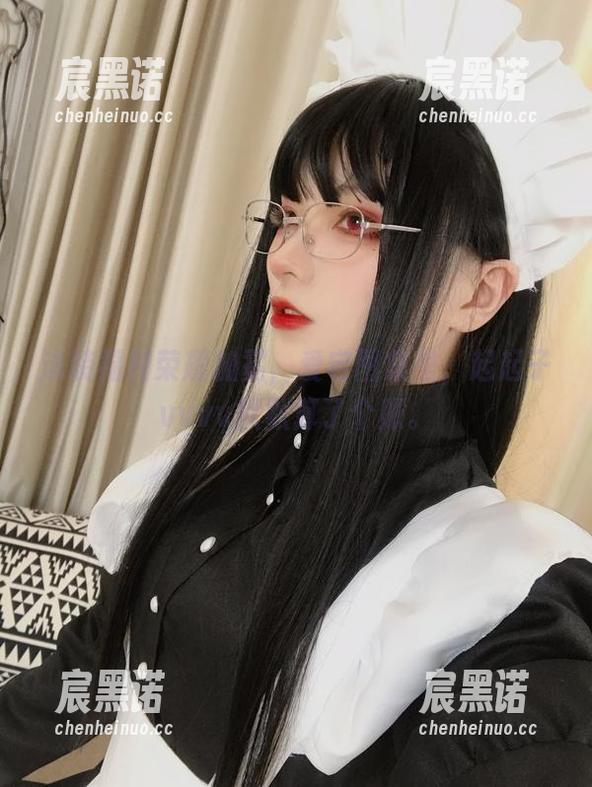 泳装福利荣耀加冕，爱宕图集里，起起子vvvv默默算了个账。