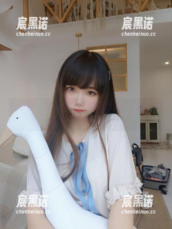 植物说：雪琪SAMA的高清套图，我也想成为女仆的好伙伴！