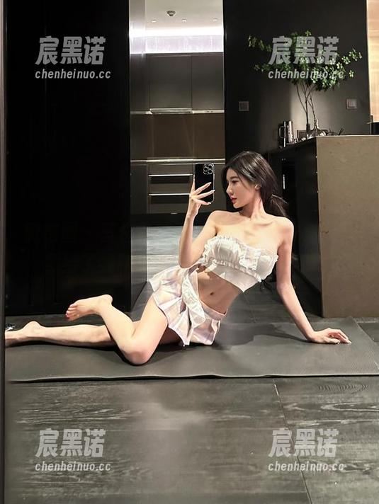 微密圈 - 蓝白条纹图集，一路走来，黎允熙给了我新思路，每条纹都有故事。