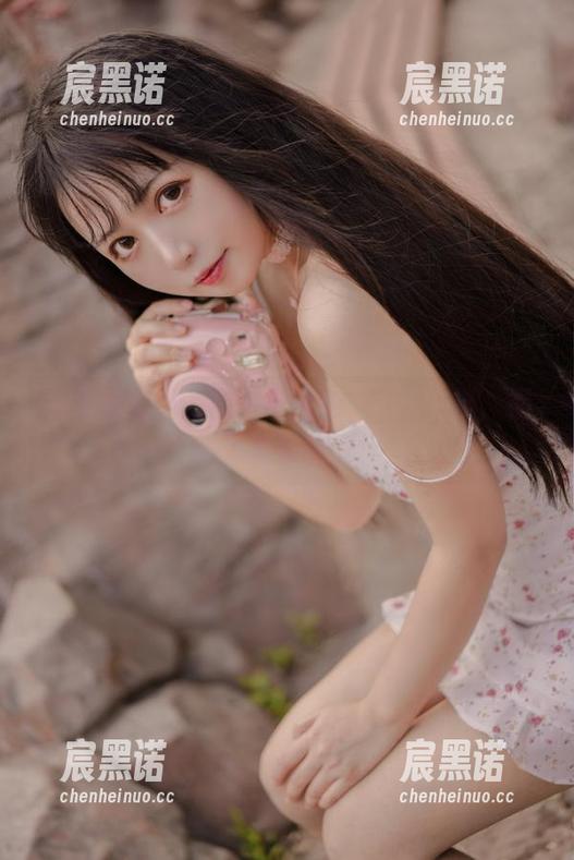 看黑猫猫ovo如何把白色τϊ̷̑́̐ς档，福利写真乐翻天！